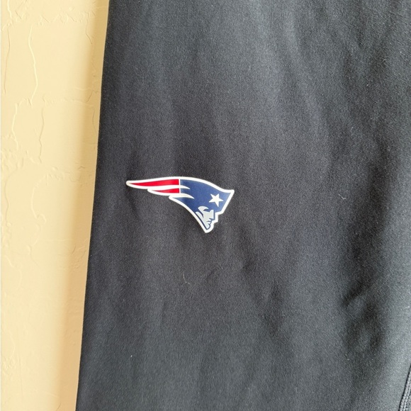 Nike Dri Fit NFL New England Patriots Wide Leg Yoga Pants Black Leggings Large - Picture 2 of 8